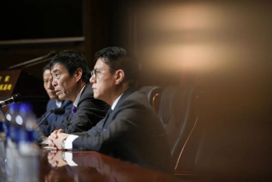免费看男阳茎伸入女阳道